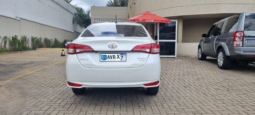 Imagem 2 de 9 de Toyota Yaris Xls 1.5 Sedan Ano 2019