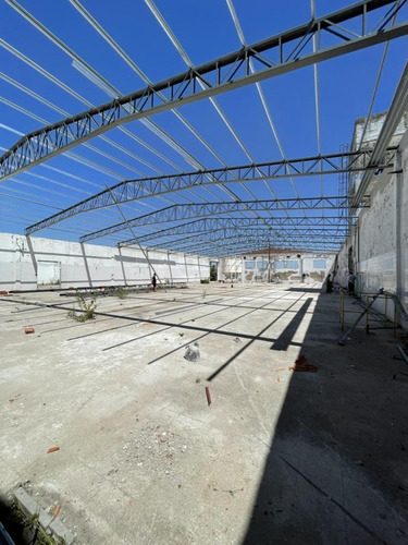 Imagen 7 de 9 de Depósito - Galpon - Venta - 5.500 M2 - Lanus - Oportunidad