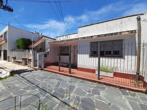 Casa Ph En Venta En Haedo Sur