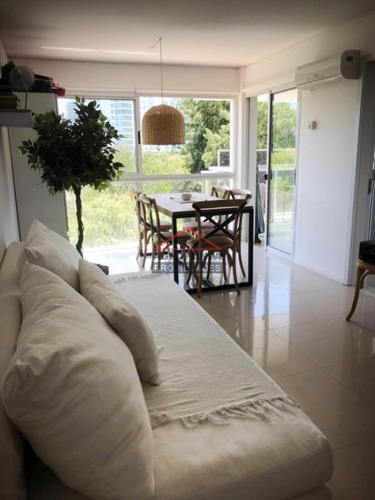 Excelente Apartamento De Dos Dormitorios En Venta- Ref: 5066