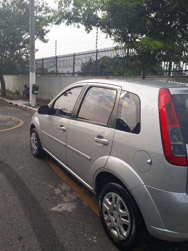 Ford Fiesta 1.6 Rocam Se Flex 5p 2014