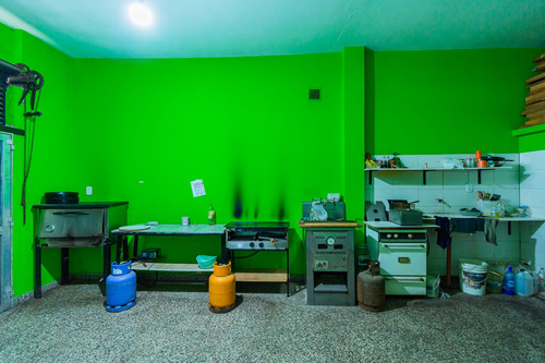 Locales Comerciales Lote Prop Venta Casanova Centr