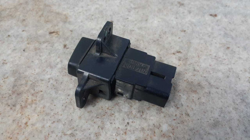 Imagem 4 de 4 de Botao Pisca Alerta Toyota Hillux 2005 A 2006 Original