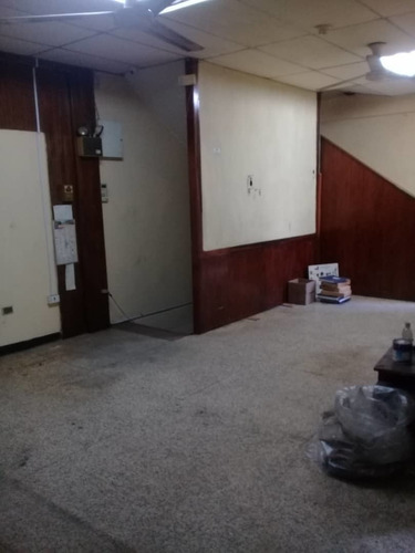 Imagen 9 de 14 de Locales En Venta Urb Los Chaguaramos