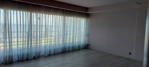 Imagen 5 de 23 de Alquiler Apartamento De 3 Dormitorios, Servicio Completo Y 2 Garajes