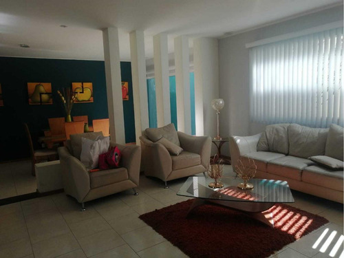 Casa En Venta En Nueva Chapultepec, Morelia, Michoacán De Ocampo C.p. 58280