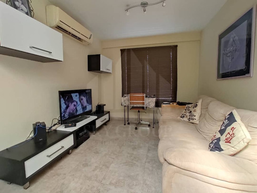 Imagen 4 de 22 de Yosmar & Fernando Venden Townhouse En El Rincón, Res. Villa Orense. Lemth - 158 Solo Clientes