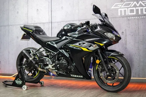 Yamaha R3 2015