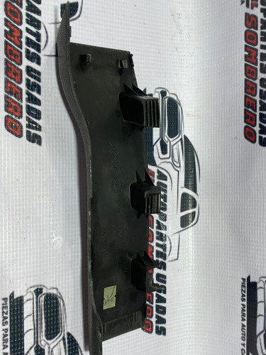 Posa Pie Marco Trasero Derecho Ford Fiesta 2013 2011-2018 (Usado)