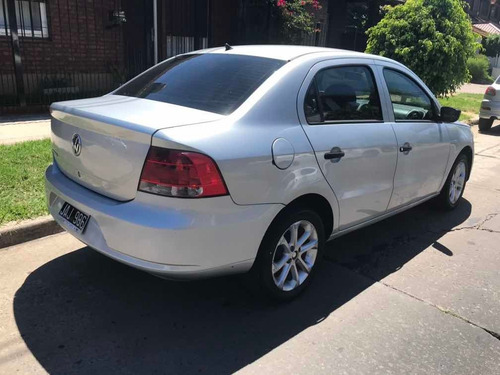 Volkswagen Voyage 1.6 Comfortline Plus 101cv 2010