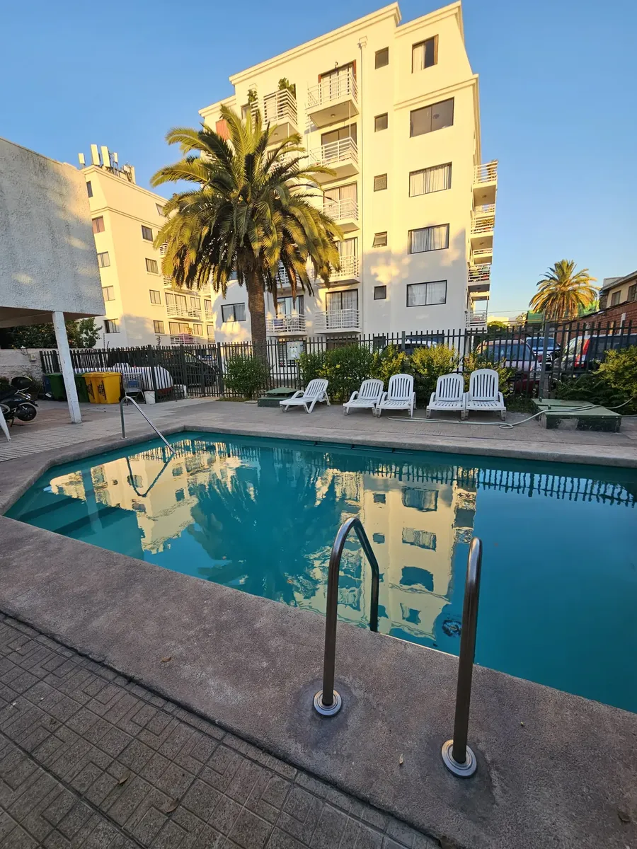 Imagen 2 de 27 de Amr Propiedades Vende Dpto. 3d 2b 1b 1e - Barros Arana Esmer