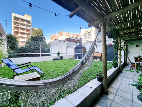 Imagen 15 de 25 de Departamento 3 Ambientes. Villa Crespo. Con Jardín Propio Y Parrilla. 2 Baños