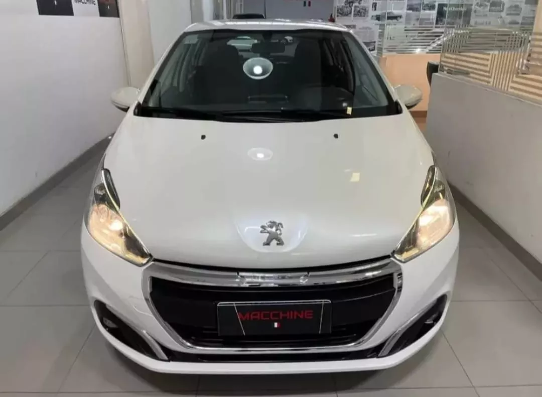 Peugeot 208 1.6 Allure