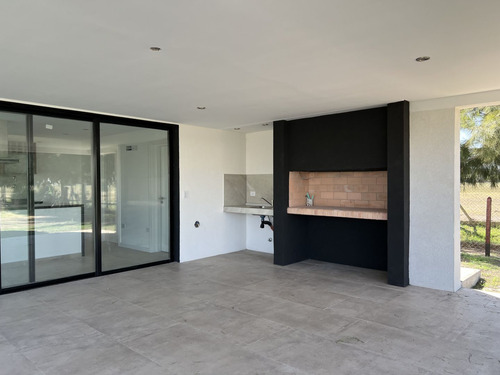 Casa A Estrenar En Alquiler En El Rebenque, Canning