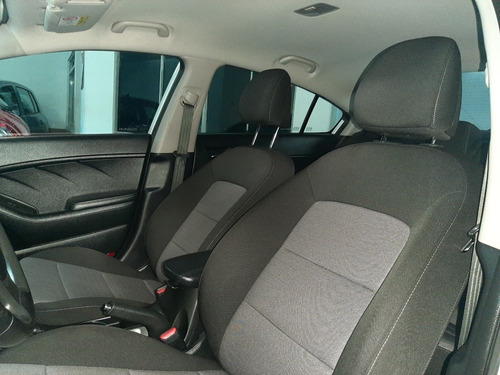 Kia New Cerato 1.6 Sx3 Automático 6 Marchas Ar Digital