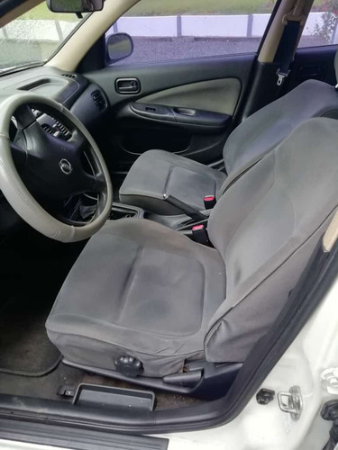 Imagen 5 de 10 de Nissan Almera