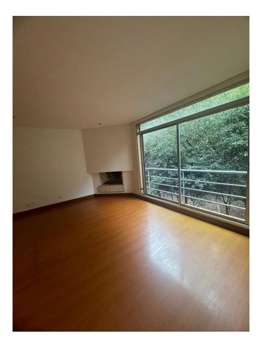 Bogota Arriendo Apartaestudio  En Chapinero Alto Area 54 Mts