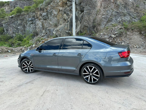 Volkswagen Vento 2.0 Tsi Gli 211cv App Connect + Nav