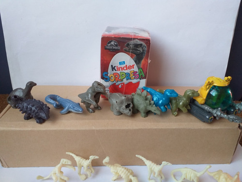 Colección Completa Dinosaurios Jurassic World- Kinder Sorpre (Usado)