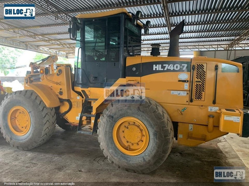 Imagem 3 de 8 de Pá Carregadeira Hyundai Hl740-7 Ref.200980