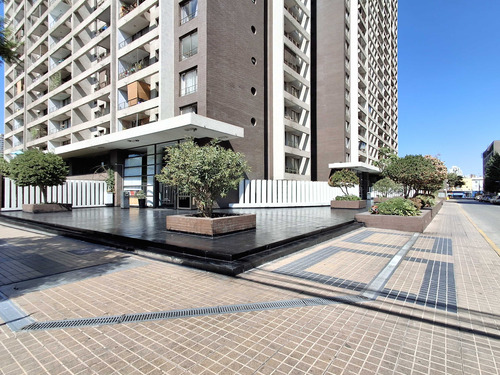 A 2 Cuadras De Barrio Italia (96854)