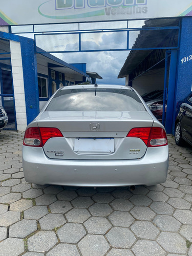 Honda Civic 1.8 Lxl Flex Aut. 4p