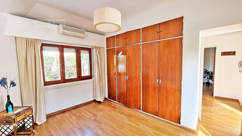 Casa En Alquiler De 3 Dormitorios Con Pileta En Lomas Jockey, San Isidro