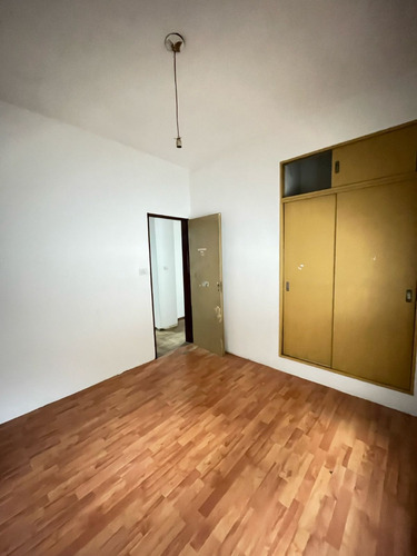 Casa En Alquiler De 4 Ambientes