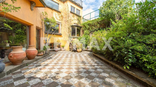 Casa En Venta En Lomas De Chapultepec