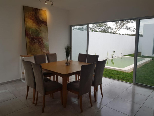 Imagen 3 de 19 de Casa De Una Planta En Privada Al Norte De Mérida - Pueblo Chablekal