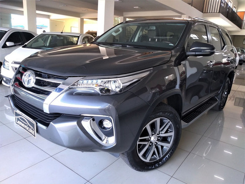 Imagem 1 de 10 de Toyota Sw4 Srx 2.8 16v 4x4 Tdi Aut 7 Lugares