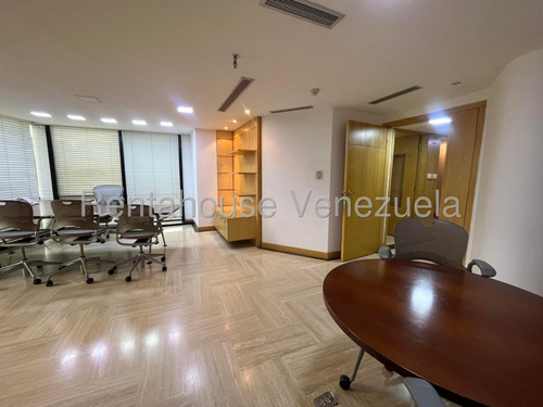 Local En Alquiler Las Mercedes #25-17325 K.f