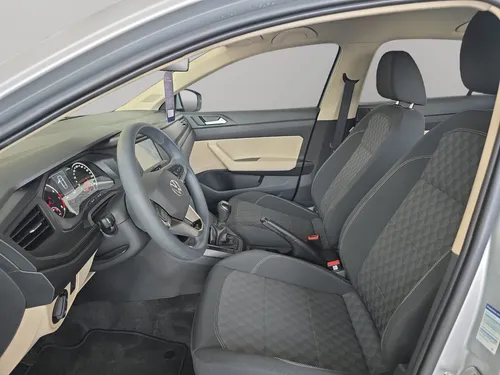 Volkswagen Virtus TRENDLINE L4 1.6L 110HP STD