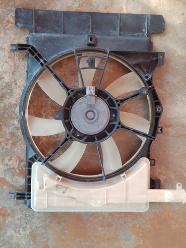 Electroventilador Toyota Yaris 