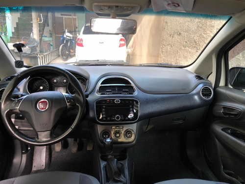 Imagem 13 de 14 de Fiat Punto 2014 1.4 Attractive Flex 5p