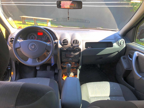 Imagem 4 de 13 de Renault Logan 1.6 Expression Flex