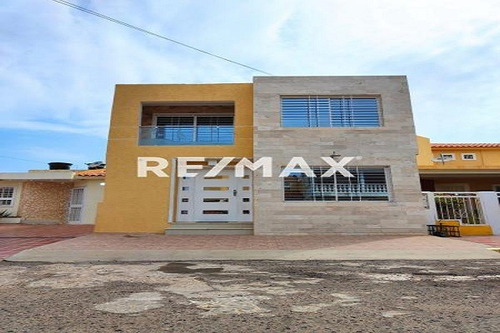 Casa En Venta Santa Fe Villas Maracaibo 