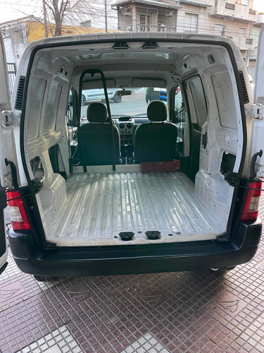 Imagen 15 de 20 de Citroën Berlingo 2016 1.6 Bussines Hdi 92cv Am54