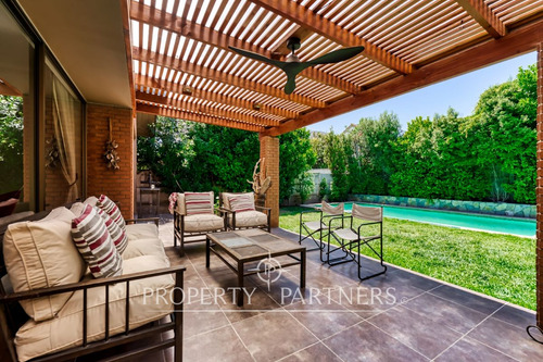 Chamisero, Impecable Casa Estilo Ingles, Excelente...