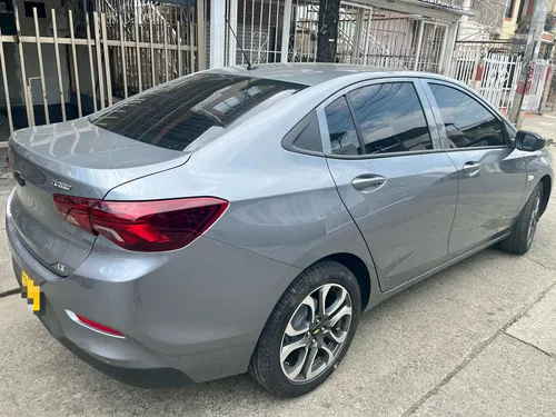 Chevrolet Onix 1.0t Automática