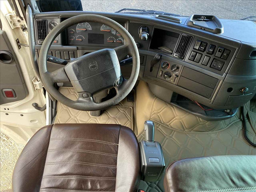 Imagem 9 de 15 de Caminhao Volvo Volvo Fh 440