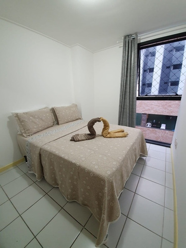 Imagem 20 de 29 de Vende-se Apartamento A Beira Mar Da Pajuçara