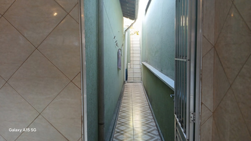 Casa 4 Dormitórios 1 Suíte 2 Banheiro