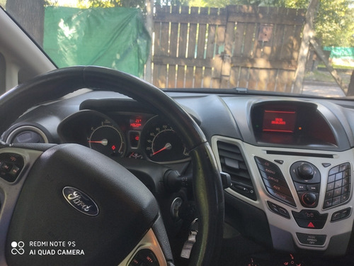 Ford Fiesta Kinetic Design 1.6 Design 120cv Titanium 2011