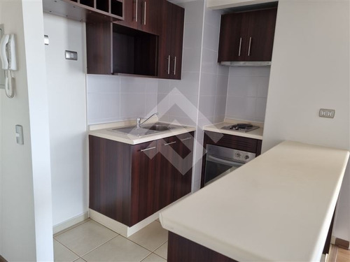 Imagen 3 de 8 de Departamento En Venta De 1 Dorm. En Santiago