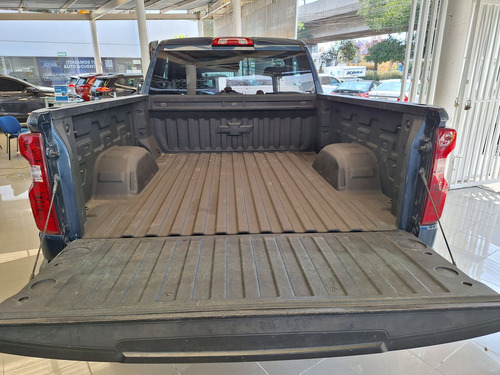 Chevrolet Silverado 4.3 V6 1500 WT Cabina Regular 4x4 At