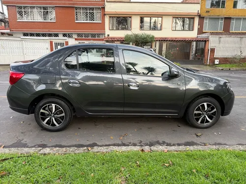 Renault Logan 1.6 Expression