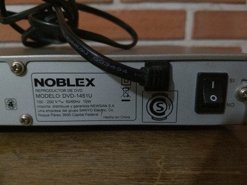 Reproductor De Dvd Noblex 1451u
