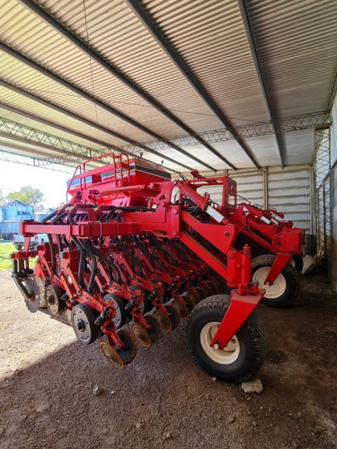 Imagen 4 de 4 de Sembradora Crucianelli Drilor Modelo 4920
