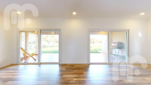 Imagen 21 de 23 de Venta Casa - Club Miralagos